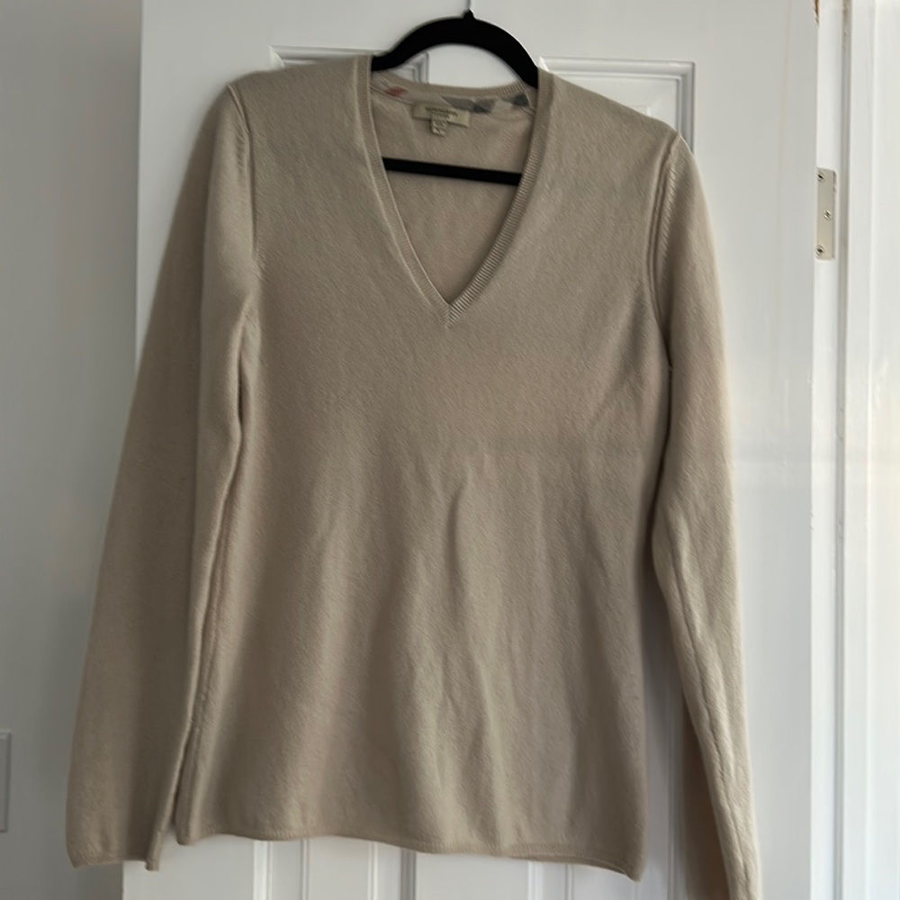 Burberry Cashmere Sweater with Nova Check patch❤️